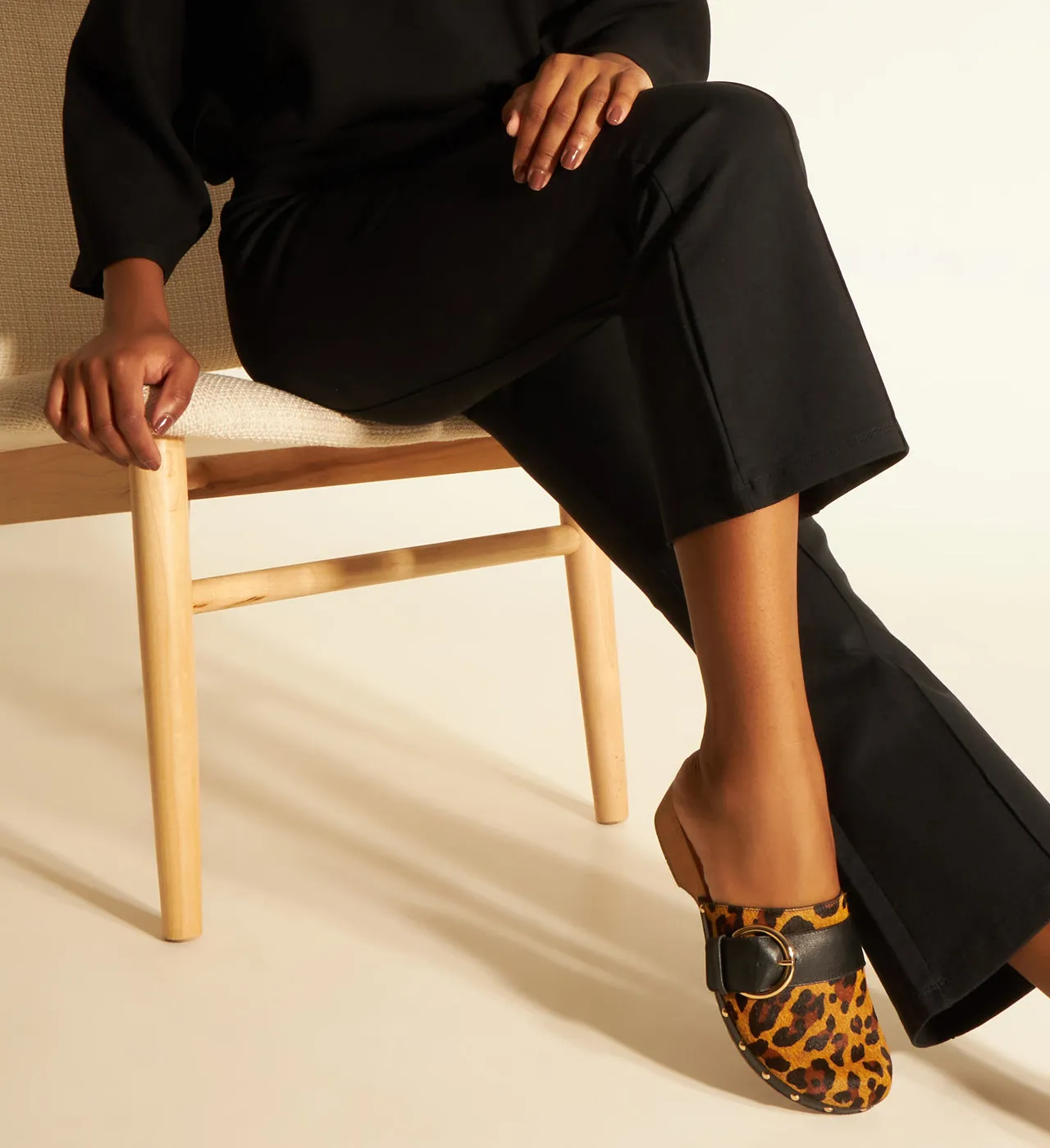 Clo Leopard Hair Calf Flat
