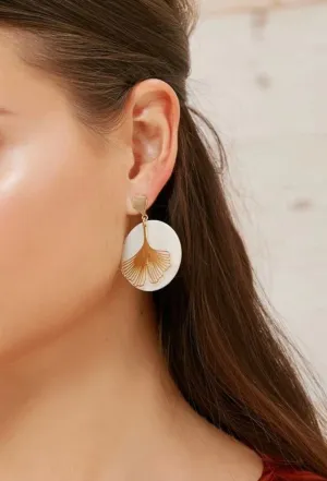 Floral decor dangle earrings