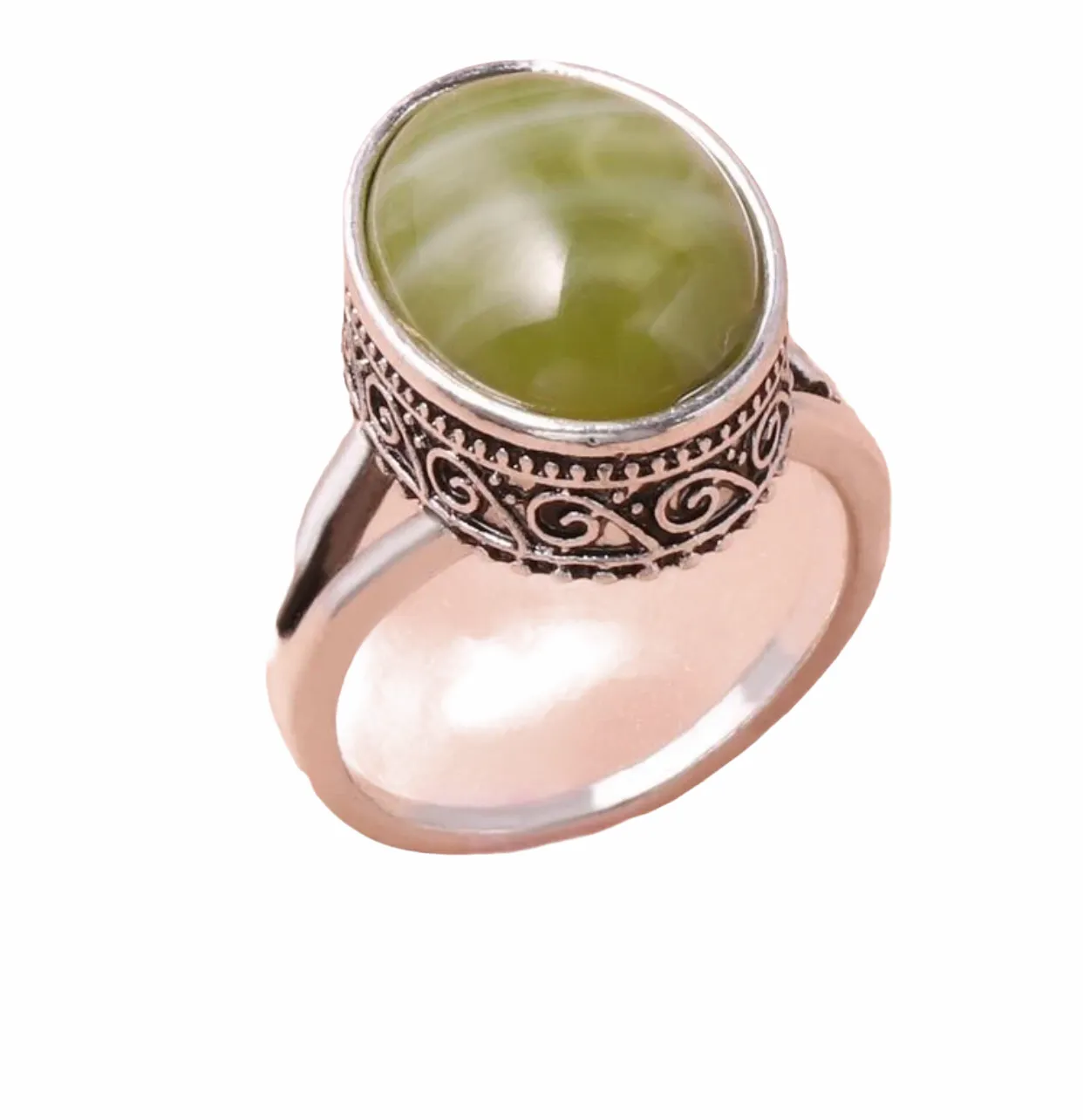 Geometric decor ring. Size 8.