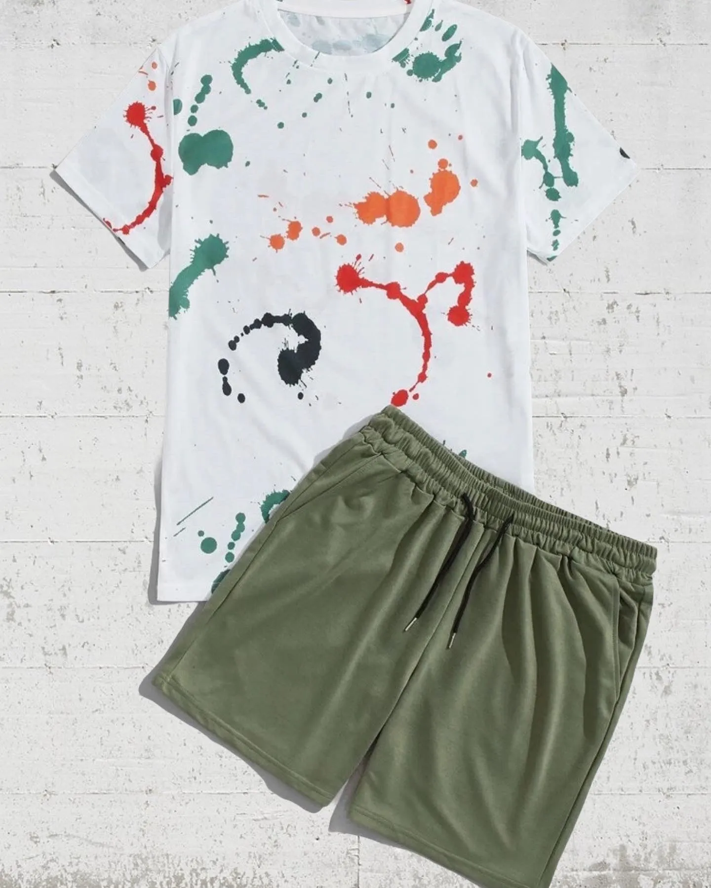 Men’s paint splash tee & shorts set