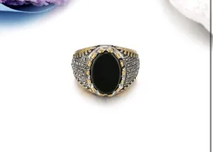 Men’s signet, vintage black onyx stone (inlay). 100% stainless steel.