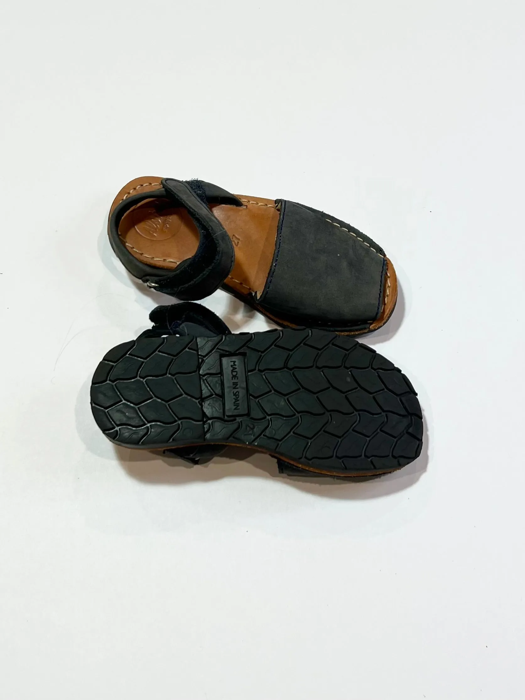 Navy leather slip ons - Size EU27
