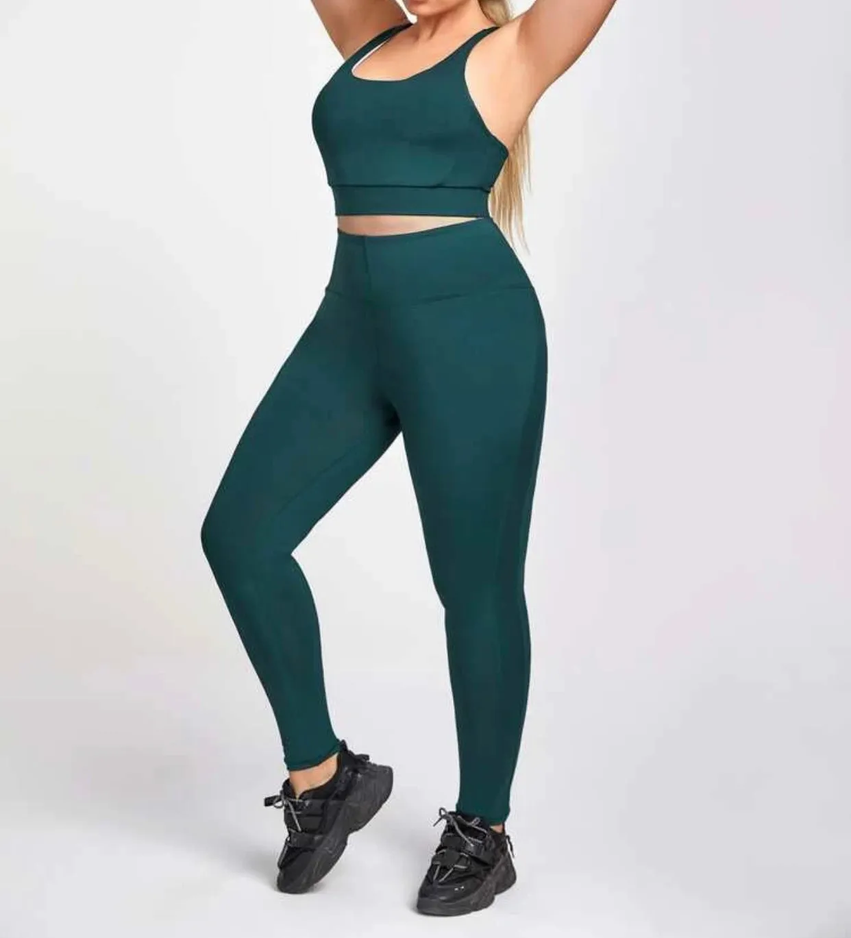 Solid colored criss cross backless sports set