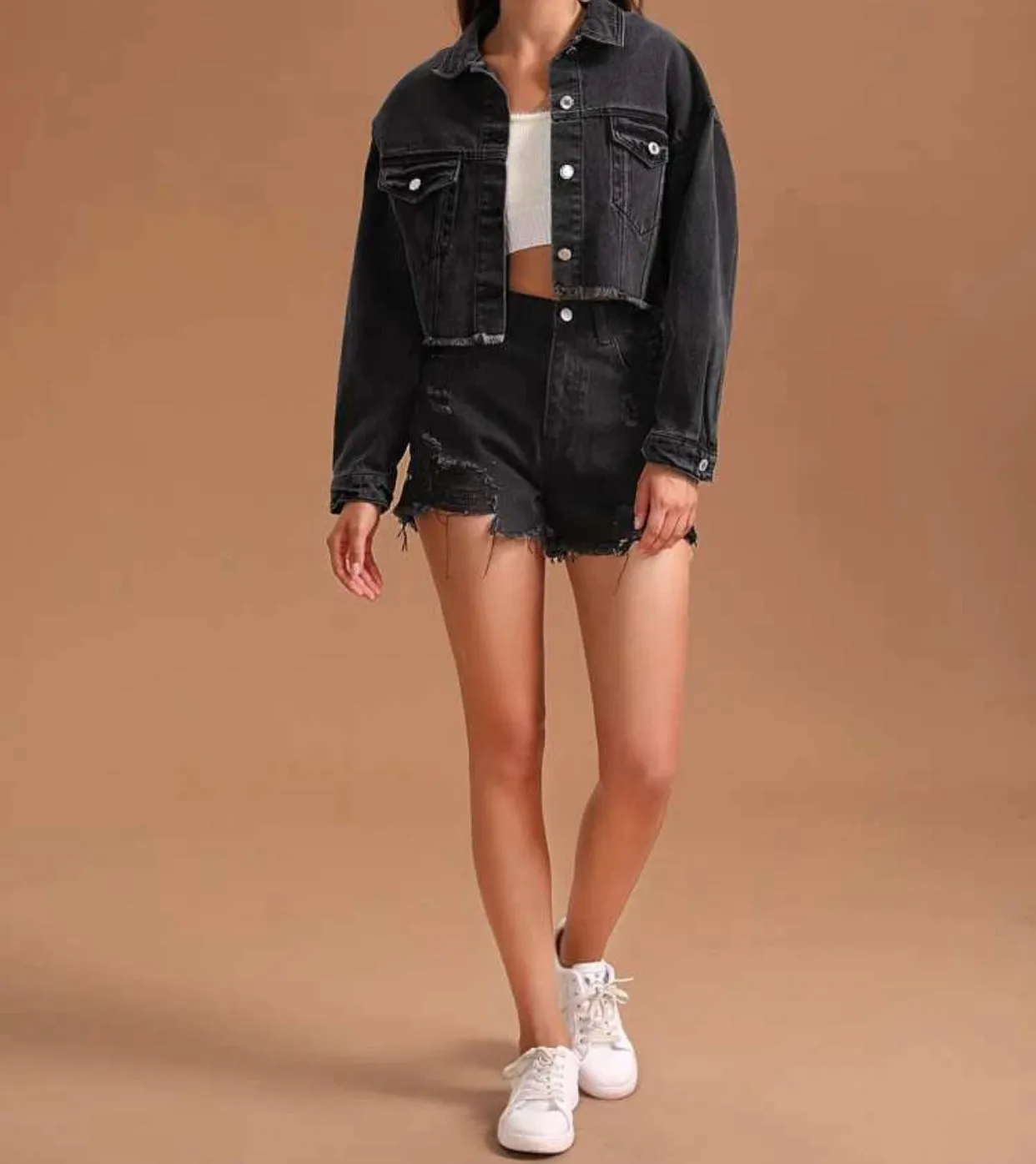 Solid raw hem shoulder denim jacket