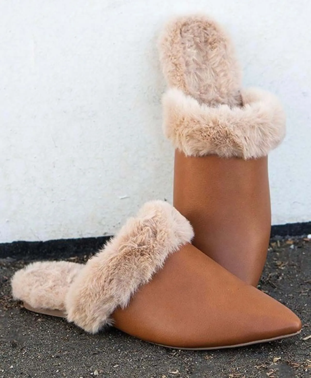 The Eskimo Flates: Pleather Fur Lined Mules