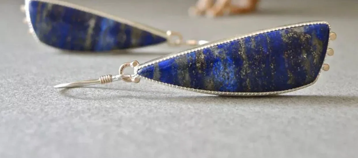 Triangle natural shaped vintage style handmade dangle earrings